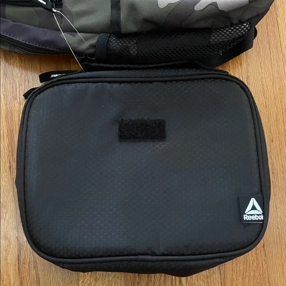 NWT Reebok Riley Backpack W/Lunch Box - Picture 4 of 9